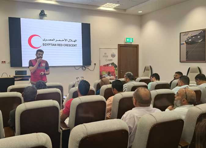 «الصحة» تُكمل المرحلة السادسة من تدريب العاملين على أجهزة إزالة الرجفان القلبي